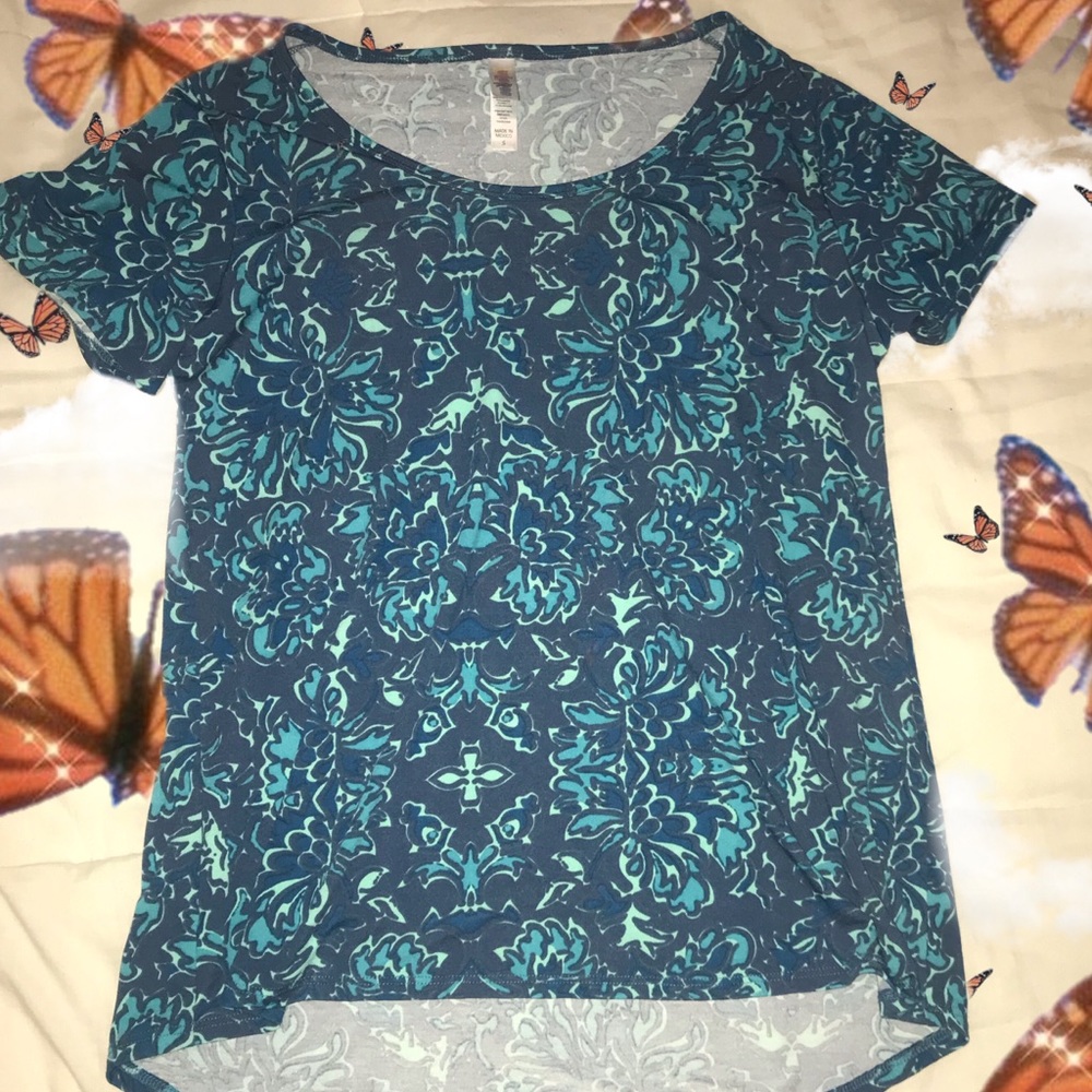 Never worn before lularoe blue classic t💙